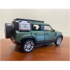 Машинка "Land Rover Defender", 1:24 зелёный